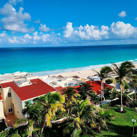 Beachfront Apartments Канкун Экстерьер фото
