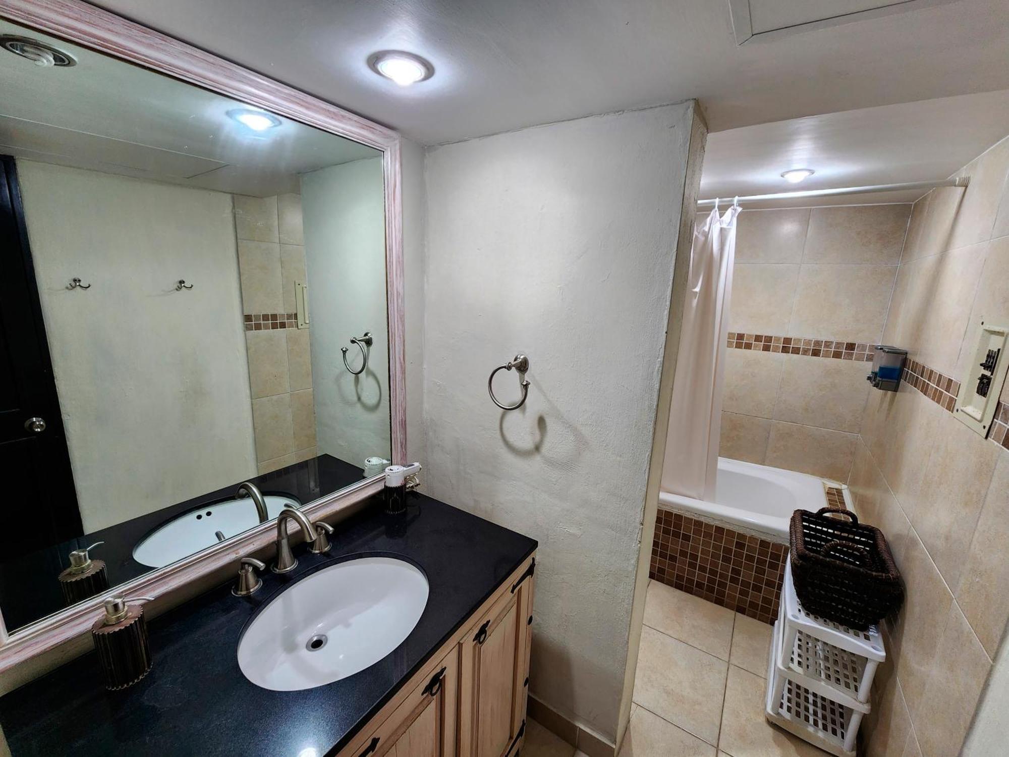 Beachfront Apartments Канкун Номер фото